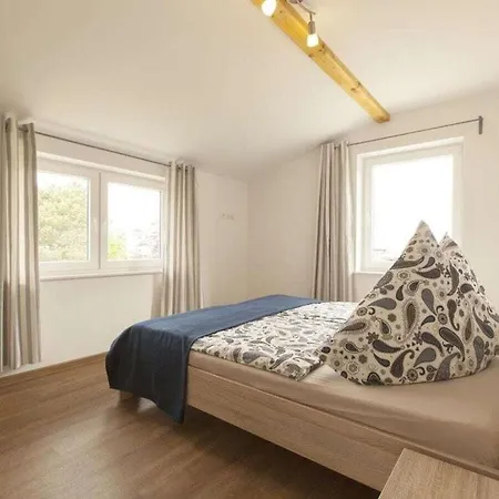 1 - Eilrich Comfortable * Thiessow